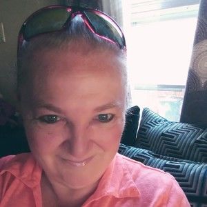 Meet your Posher, Teresa